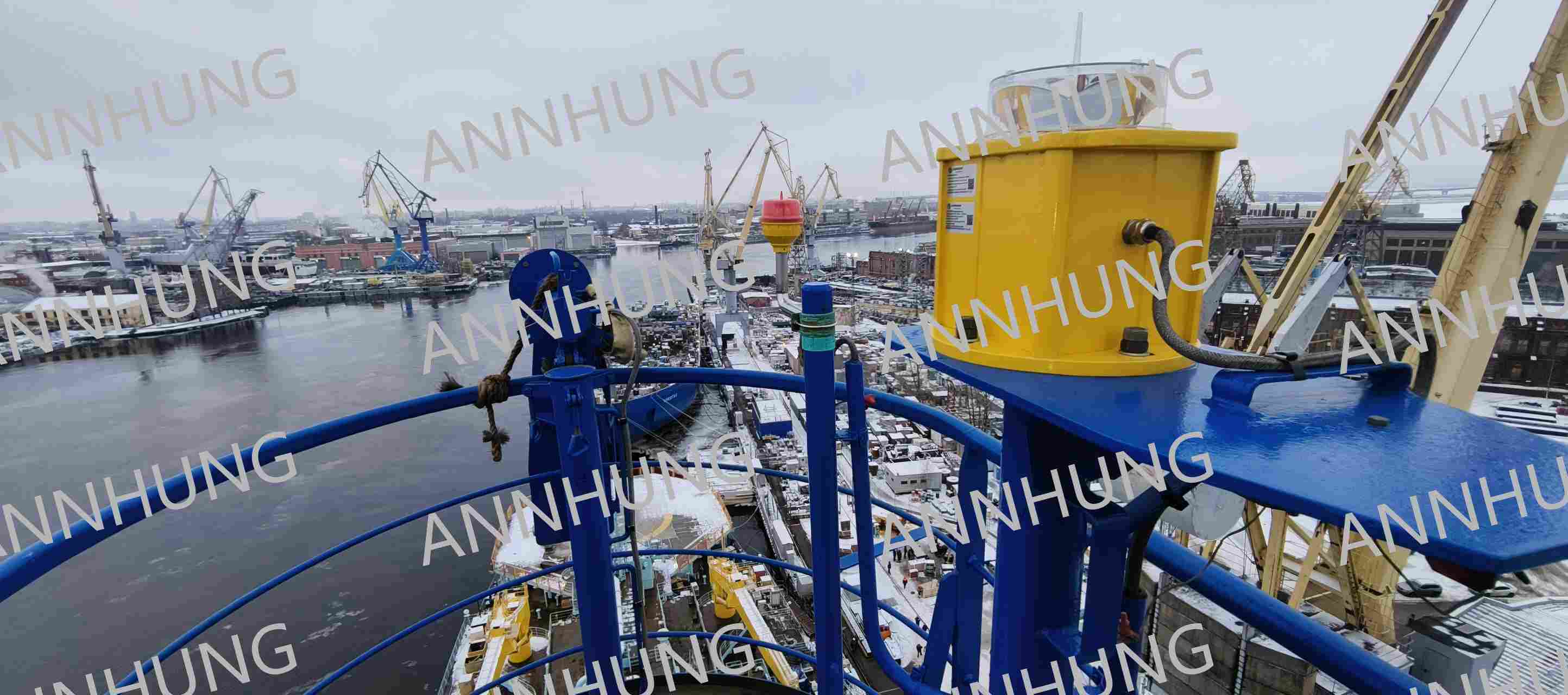 최신 회사 사례 Helideck Lighting Case: AH-HP-I, AH-HP-F1, AH-HP-B1 & AH-LI-B2 System on Ship Deck