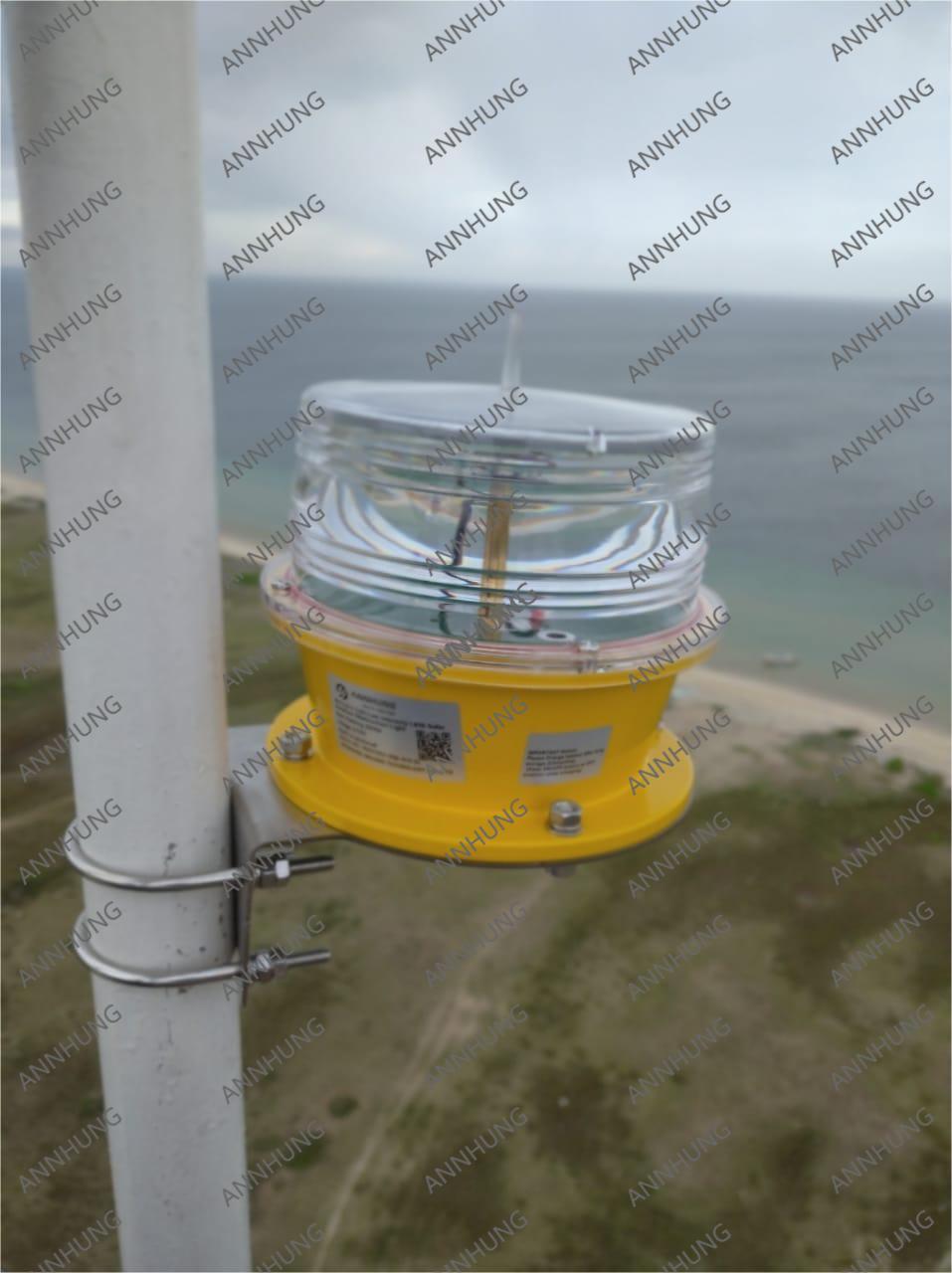 최신 회사 사례 Solar Marine Lantern Installation Case: AH-LS-C IP68 IALA Navigation Lights